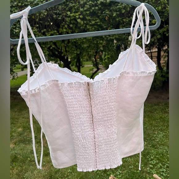 ⚪️🦢Novena Linen Top by Reformation in Ivory / White | Size 10 - Picture 15 of 17